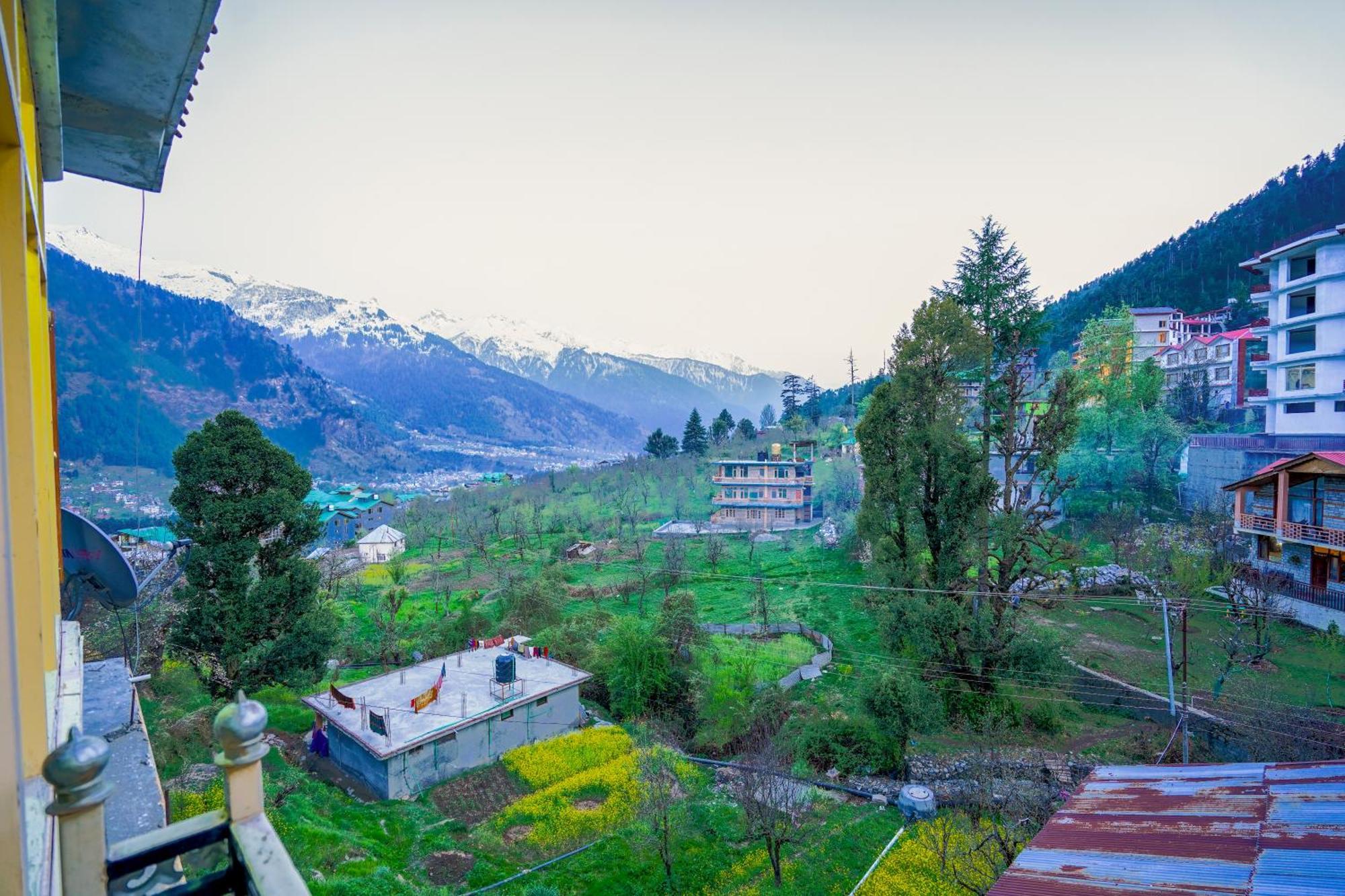 Woods Villa Cottage, Manali Esterno foto