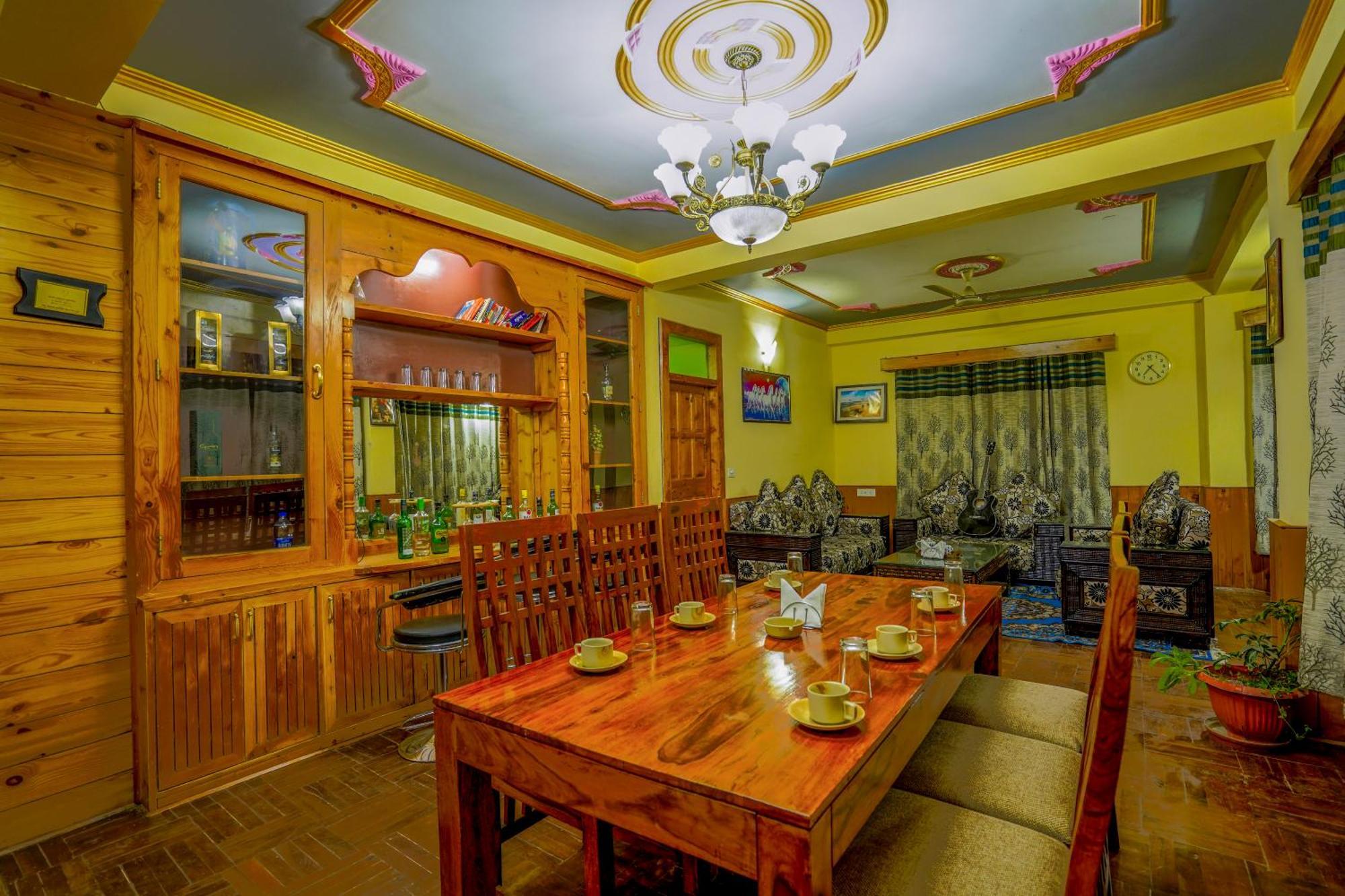Woods Villa Cottage, Manali Esterno foto