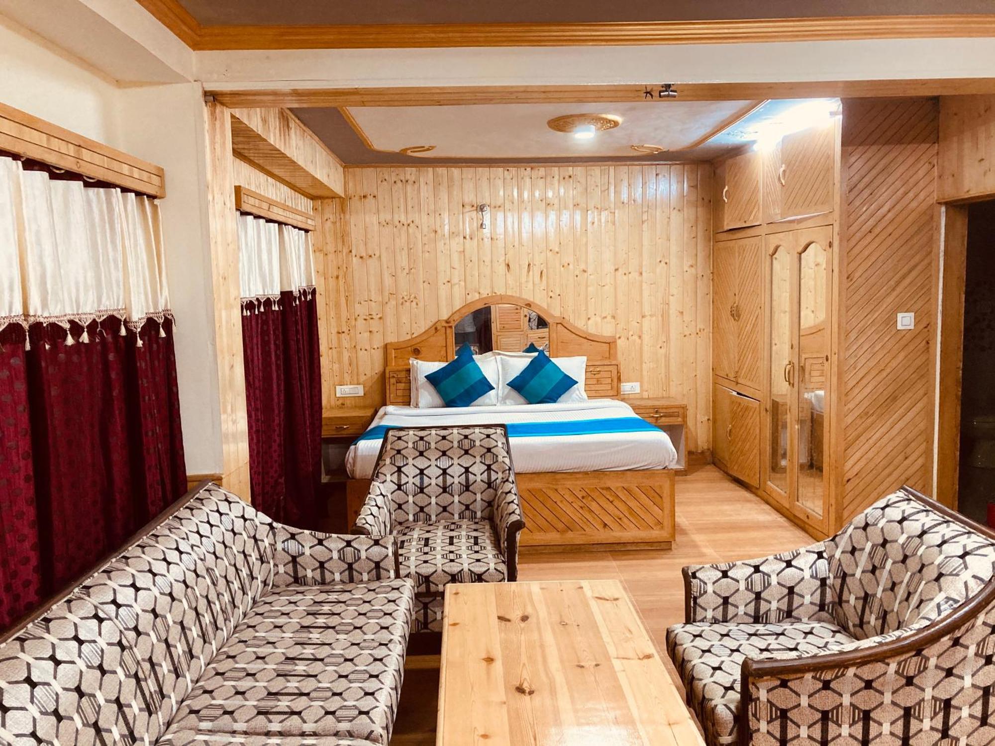 Woods Villa Cottage, Manali Esterno foto
