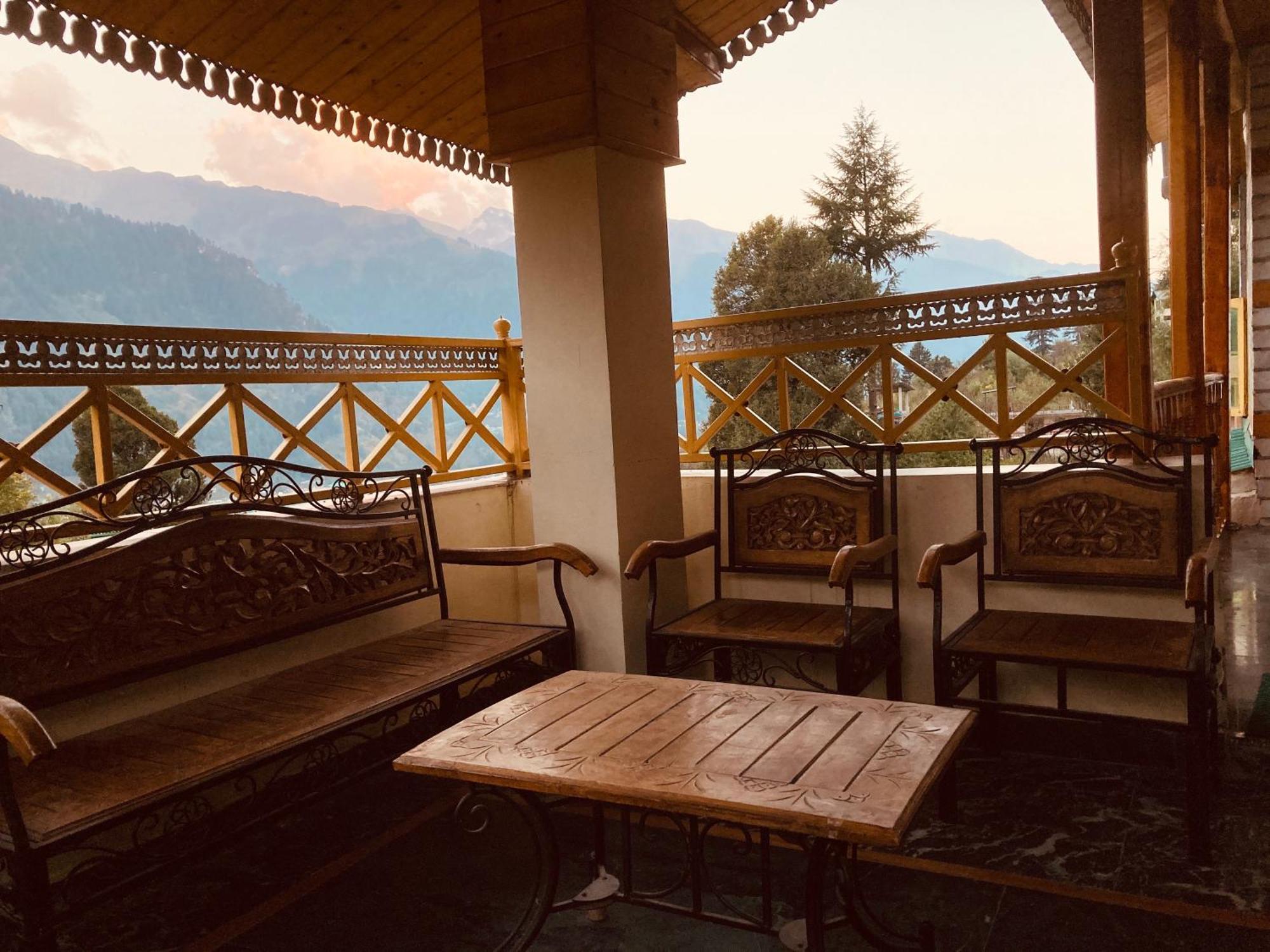 Woods Villa Cottage, Manali Esterno foto