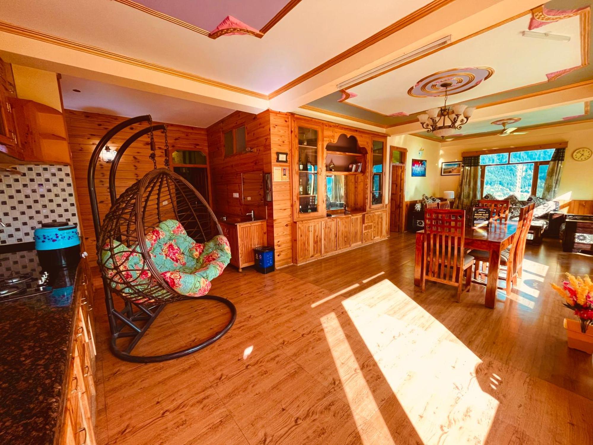 Woods Villa Cottage, Manali Esterno foto