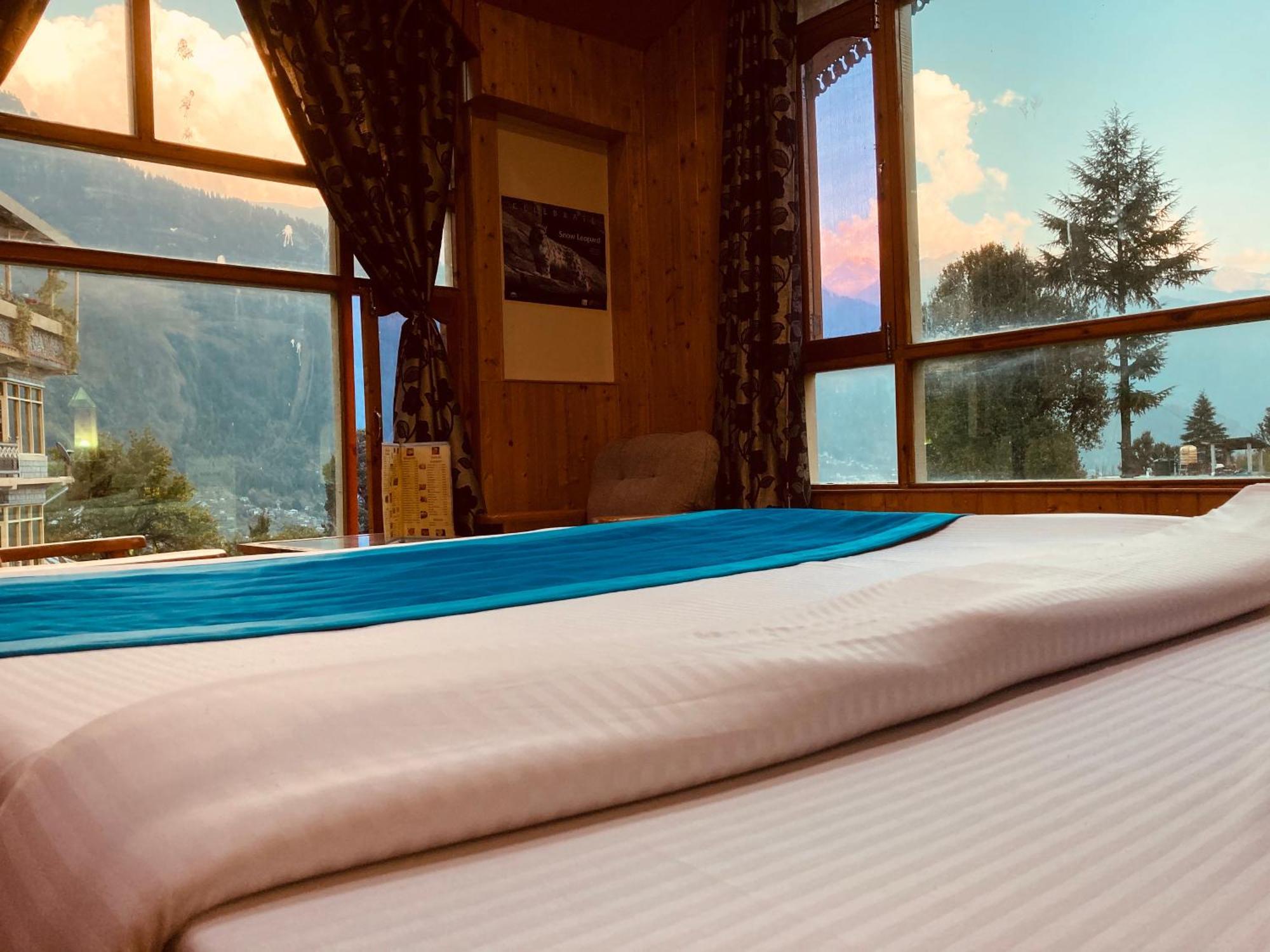 Woods Villa Cottage, Manali Esterno foto